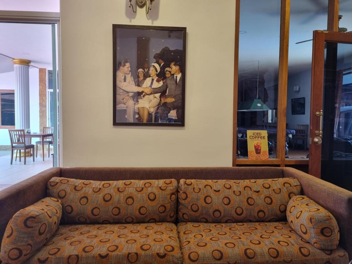 Meyers Hua Hin Hotel Luaran gambar