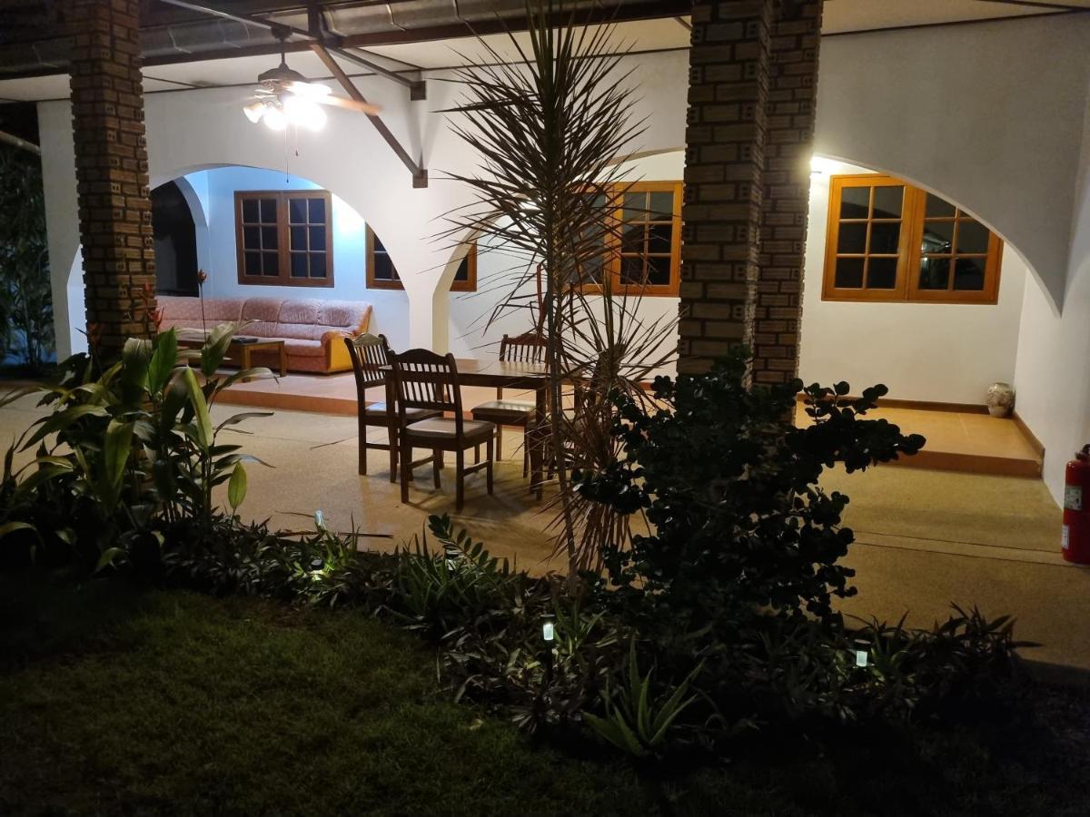 Meyers Hua Hin Hotel Luaran gambar