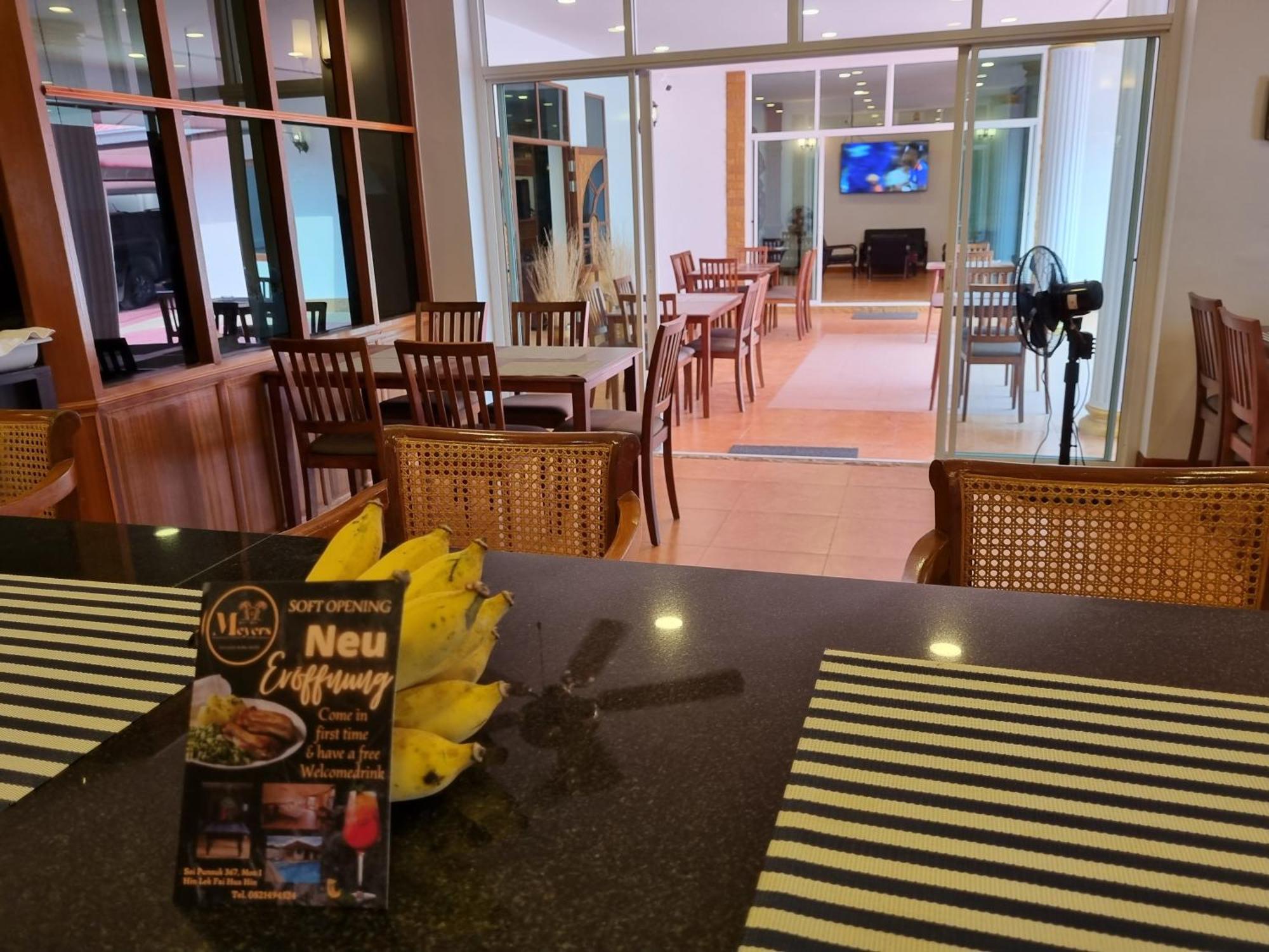 Meyers Hua Hin Hotel Luaran gambar