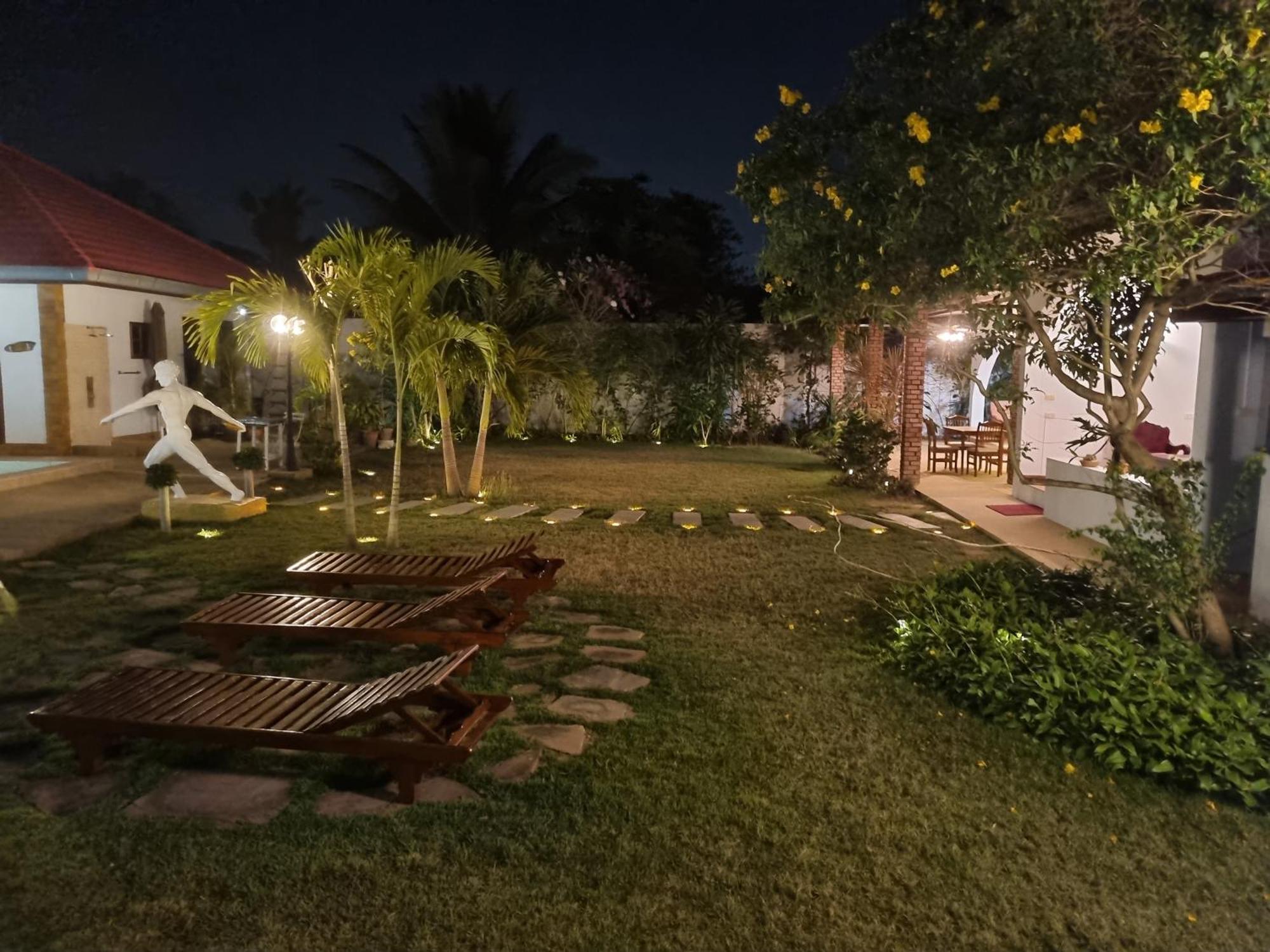 Meyers Hua Hin Hotel Luaran gambar